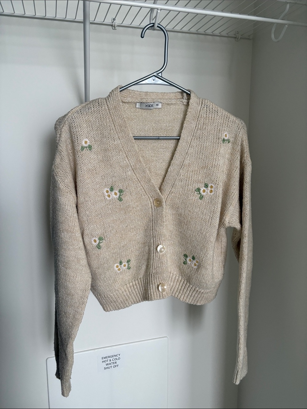 Beige Floral Cropped Knit Cardigan Sweater - Picture 1 of 1